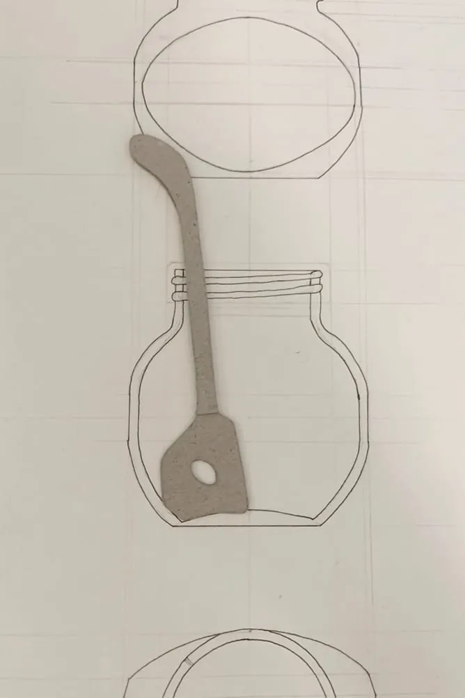 Freya King - Behind the scenes 3