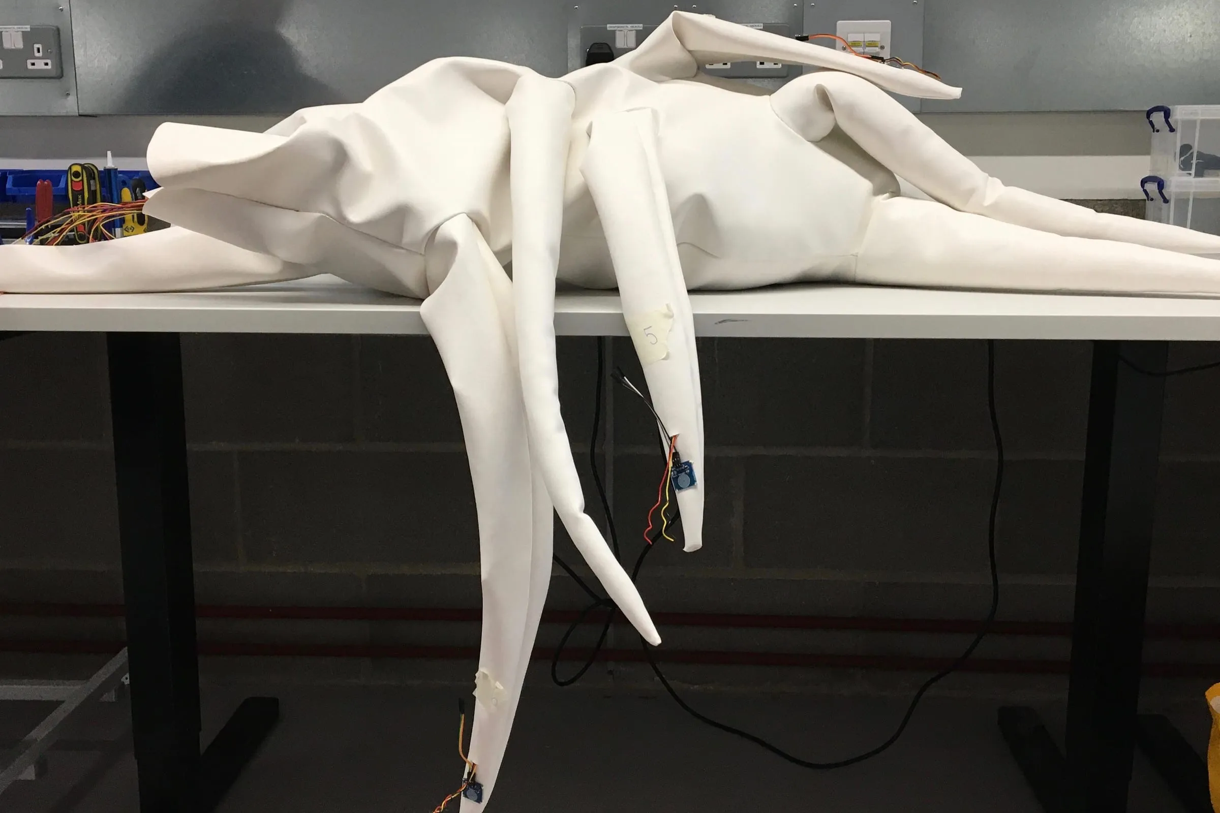 Lottie Simpson Behind the Scenes3