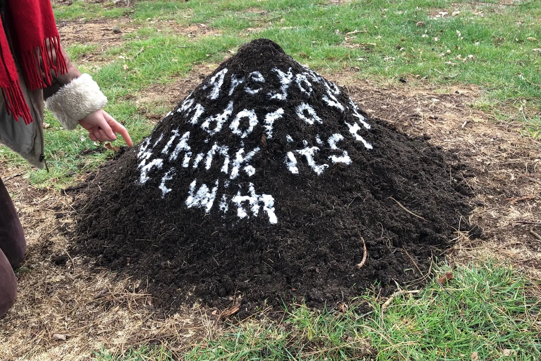 Naomi Griffiths Behind the scenes Image 2