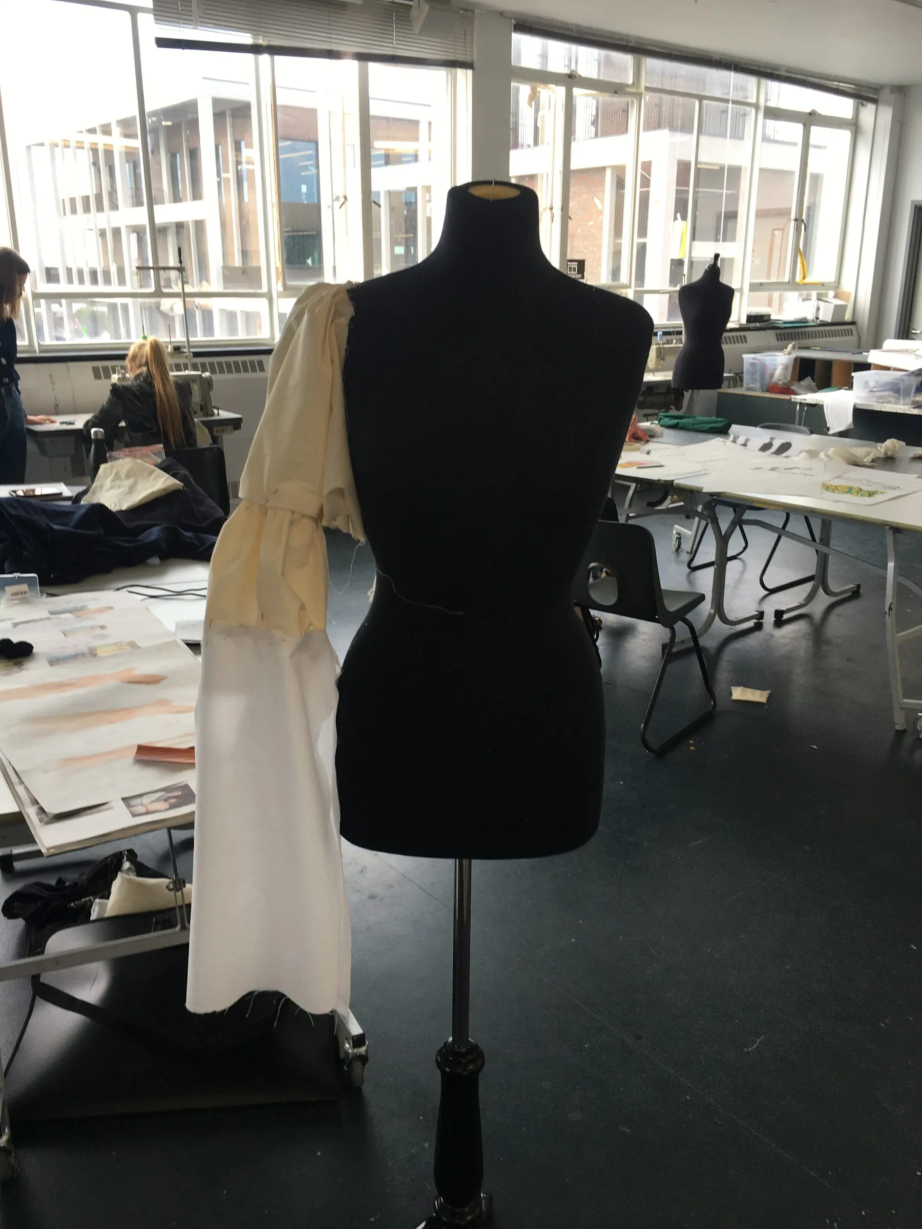 Tessa Camiah Behind the scenes 2